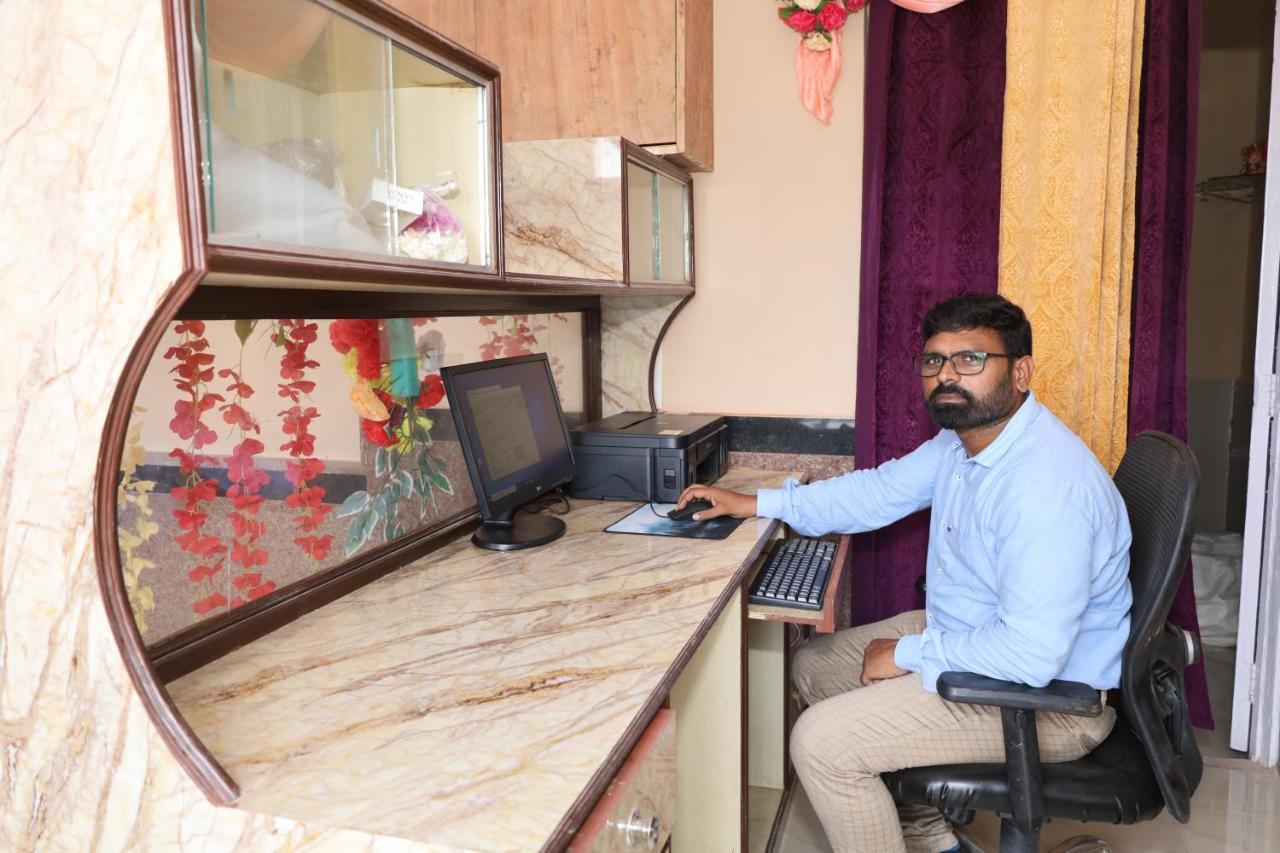 Hotel Rail Nest Kharagpur Exterior foto